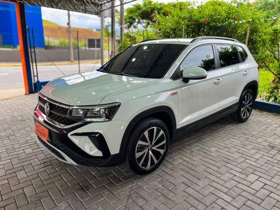 VOLKSWAGEN TAOS 1.4 250 TSI TOTAL FLEX COMFORTLINE AUTOMÁTICO VOLKSWAGEN TAOS 1.4 250 TSI TOTAL FLEX COMFORTLINE AUTOMÁTICO
